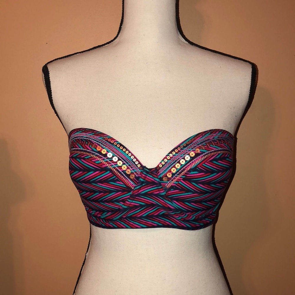 Colorful Zigzag Bandeau Bikini Top